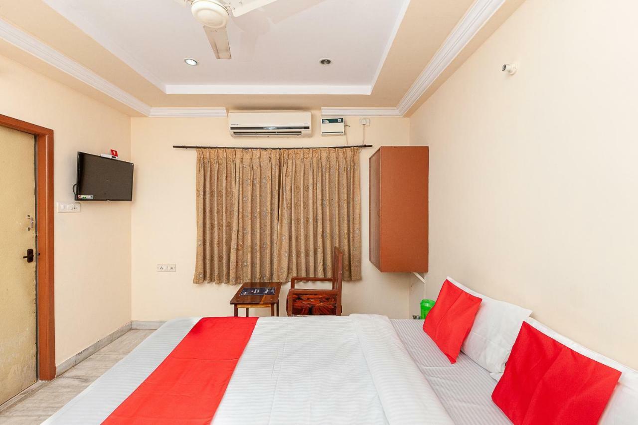 โอโย 38559 รามานา เรซิเดนซี Hotel ติรุวันนามาลัย ภายนอก รูปภาพ